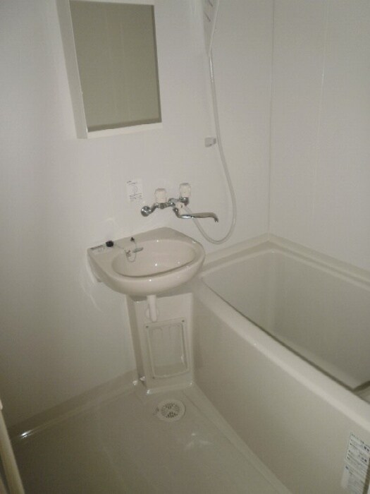 物件内観写真8　(バス／シャワールーム等)