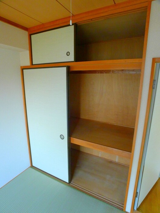 物件内観写真13　(収納)