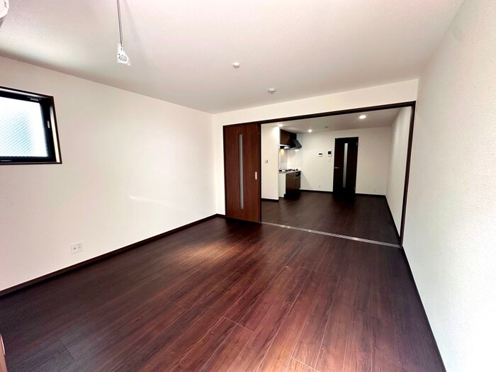 物件内観写真5　(居室)