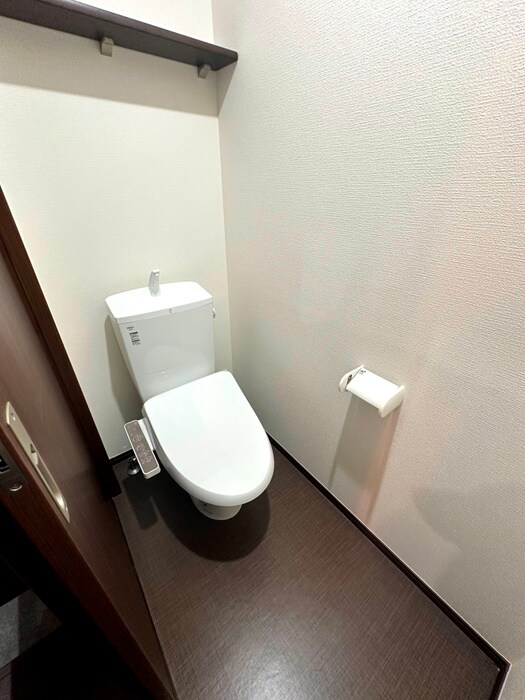 物件内観写真12　(トイレ)