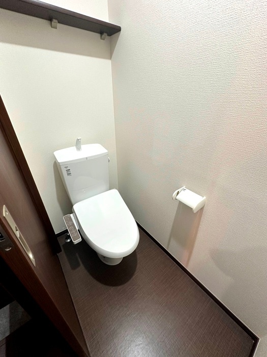 物件内観写真13　(トイレ)