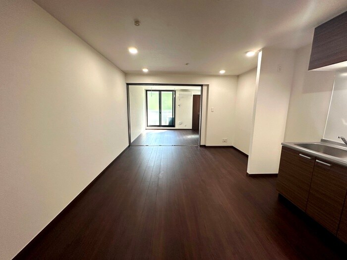 物件内観写真19　(廊下)