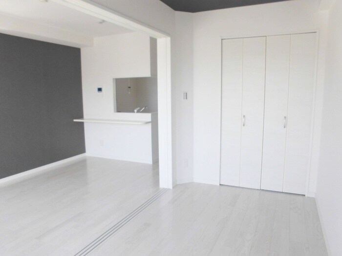 物件内観写真20　(居室)