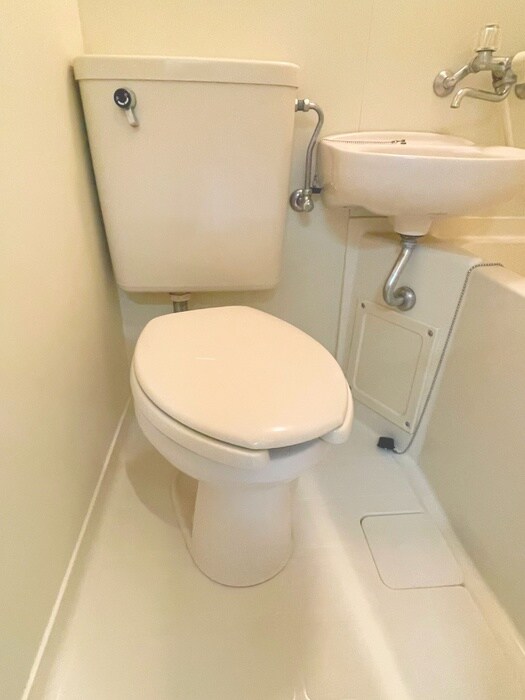 物件内観写真11　(トイレ)