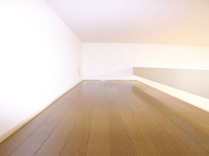物件内観写真11　(ロフト)