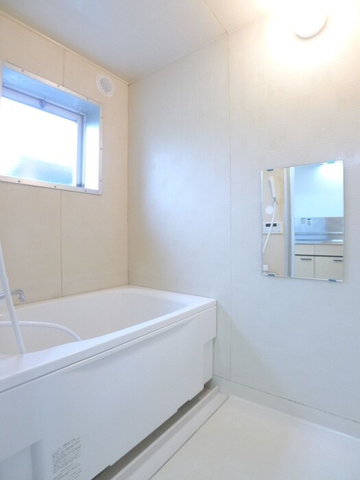 物件内観写真8　(バス／シャワールーム等)