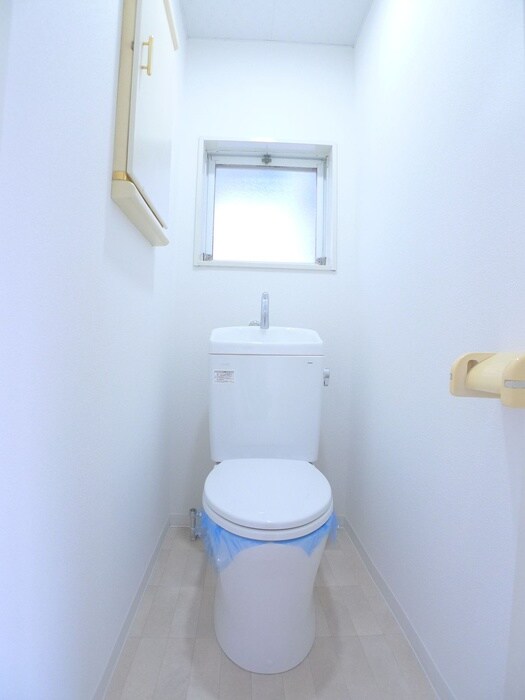 物件内観写真9　(トイレ)