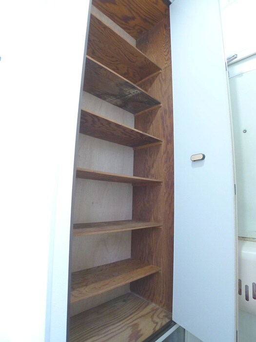 物件内観写真11　(靴箱)