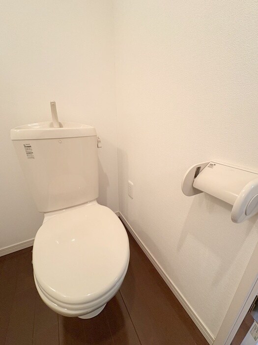 物件内観写真13　(トイレ)