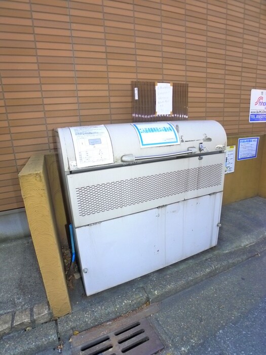 物件外観写真6　(建物設備)