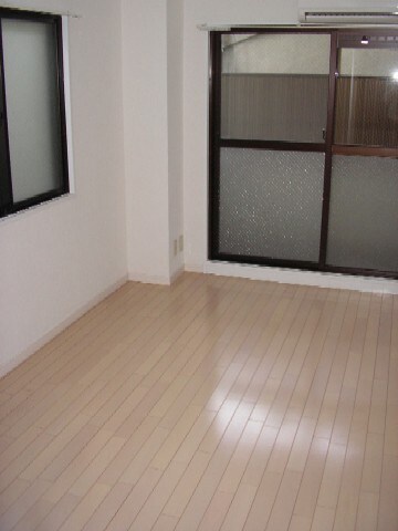 物件内観写真11　(居室)