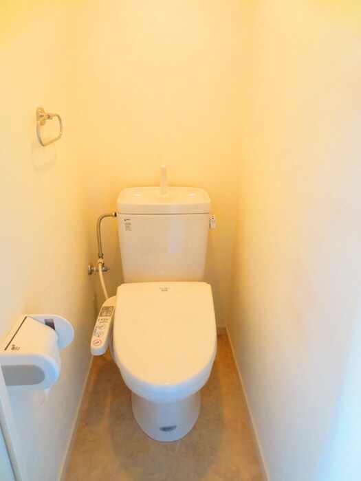 物件内観写真12　(トイレ)