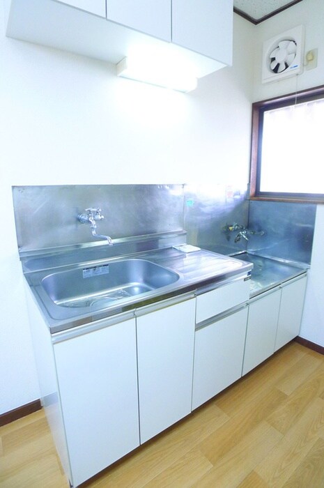 物件内観写真4　(キッチン)