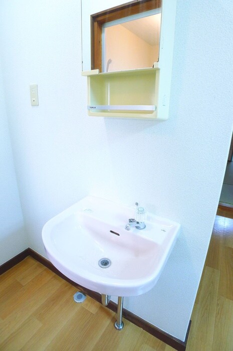 物件内観写真5　(洗面)