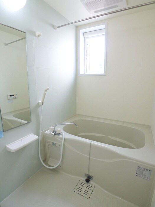 物件内観写真12　(バス／シャワールーム等)