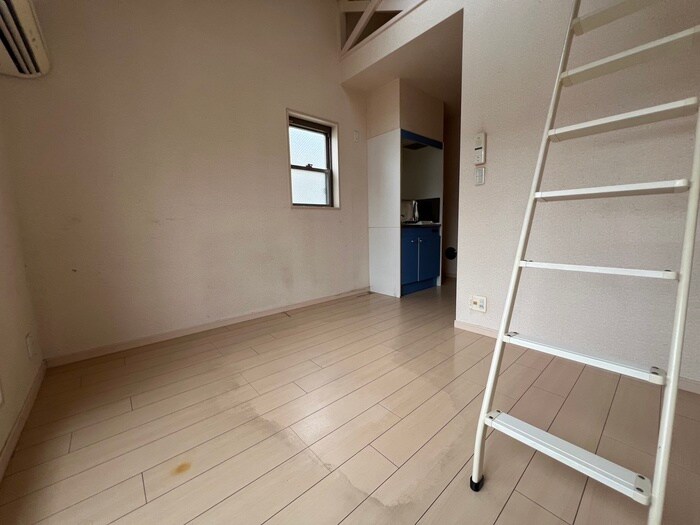 物件内観写真22　(居室)