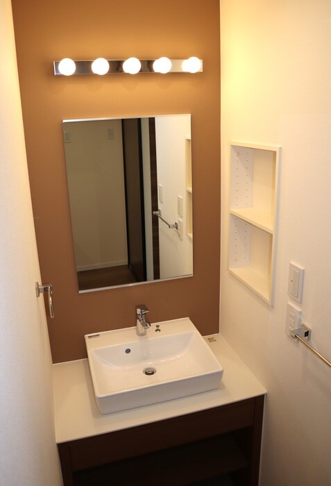 物件内観写真16　(洗面)