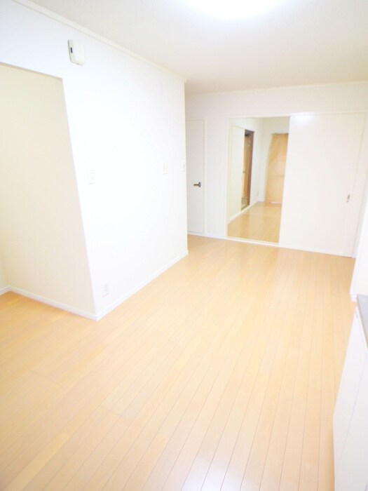 物件内観写真5　(居室)