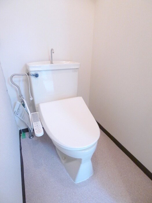 物件内観写真10　(トイレ)