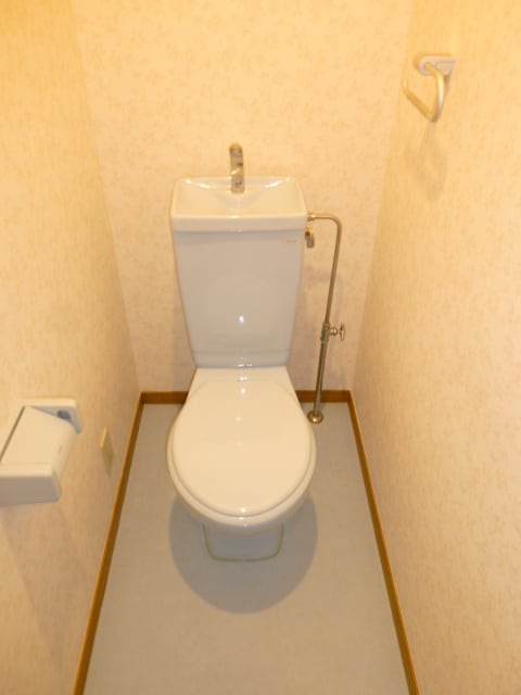 物件内観写真13　(トイレ)