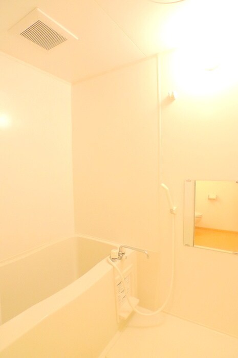物件内観写真12　(バス／シャワールーム等)