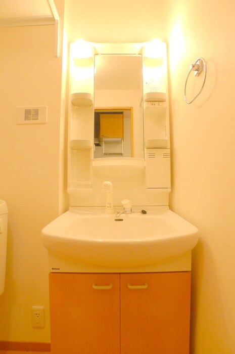 物件内観写真14　(洗面)