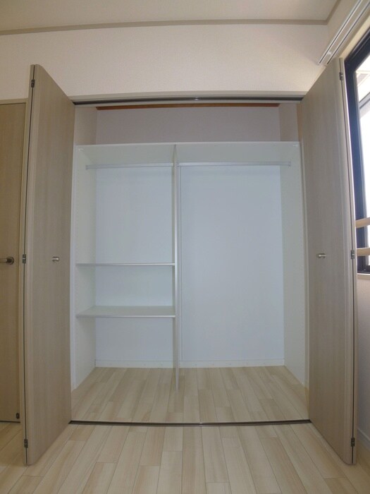 物件内観写真9　(収納)