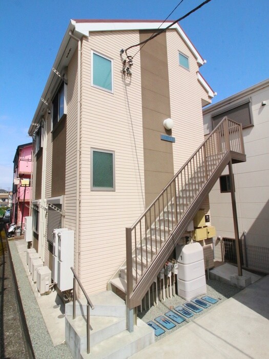 物件外観写真2　(外観写真)