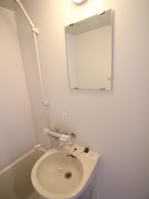 物件内観写真13　(洗面)