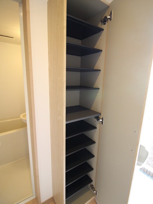 物件内観写真19　(靴箱)