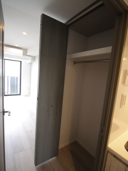 物件内観写真15　(収納)
