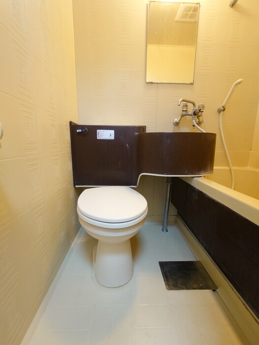 物件内観写真9　(トイレ)