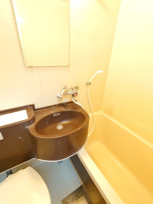 物件内観写真10　(洗面)