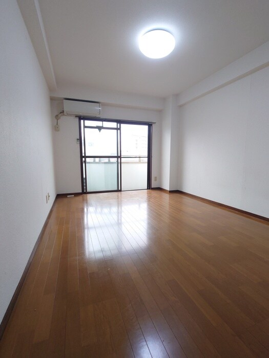 物件内観写真12　(居室)