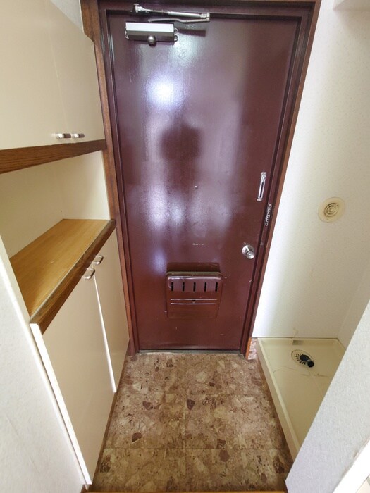 物件内観写真21　(玄関)