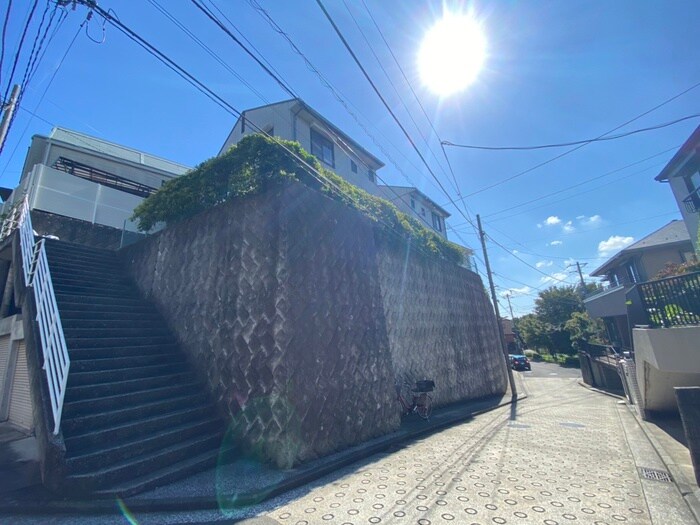 物件外観写真4　(周辺環境)