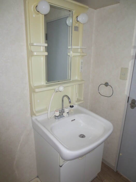 物件内観写真10　(洗面)