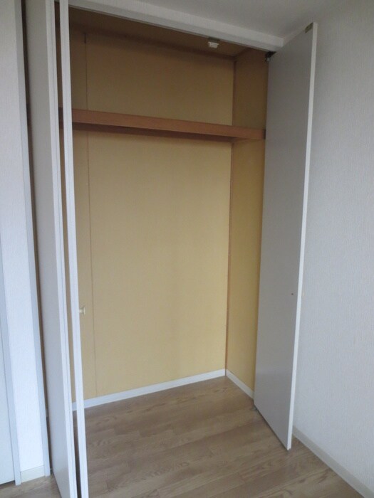 物件内観写真15　(収納)