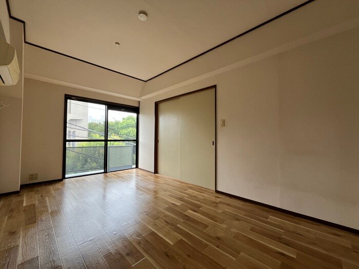 物件内観写真18　(内観写真)