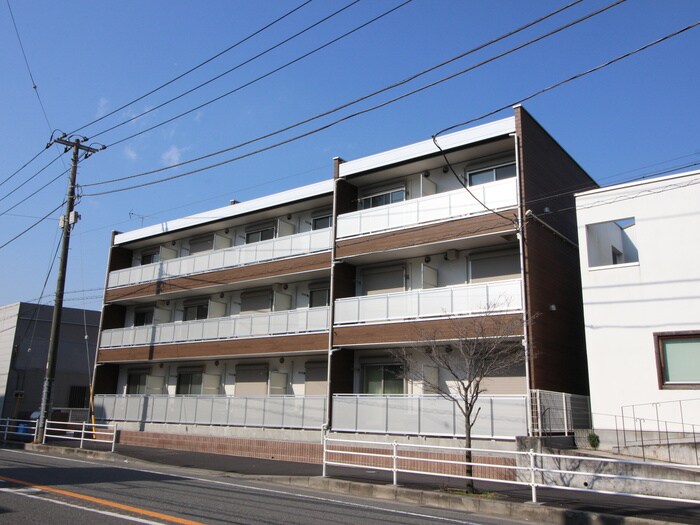 物件外観写真4　(外観写真)