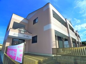ラブリーガーデン外観写真