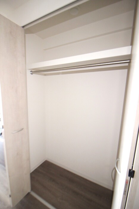 物件内観写真12　(収納)