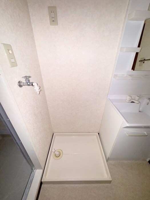 ＢＥＬＬＩＳの洗濯機置場