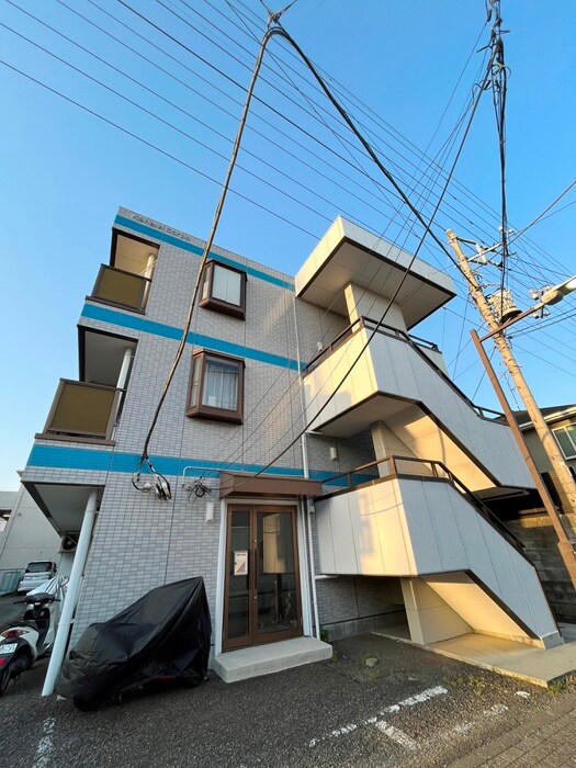 物件外観写真2　(外観写真)