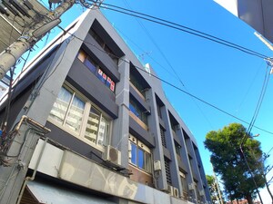 三和ビル（２Ｆ）外観写真