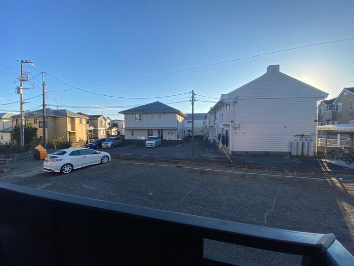 物件内観写真18　(室内からの展望)