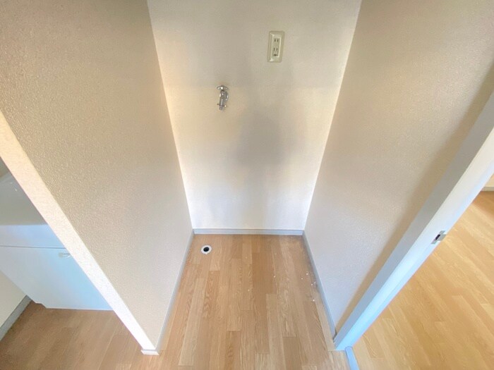 物件内観写真19　(洗濯機置場)