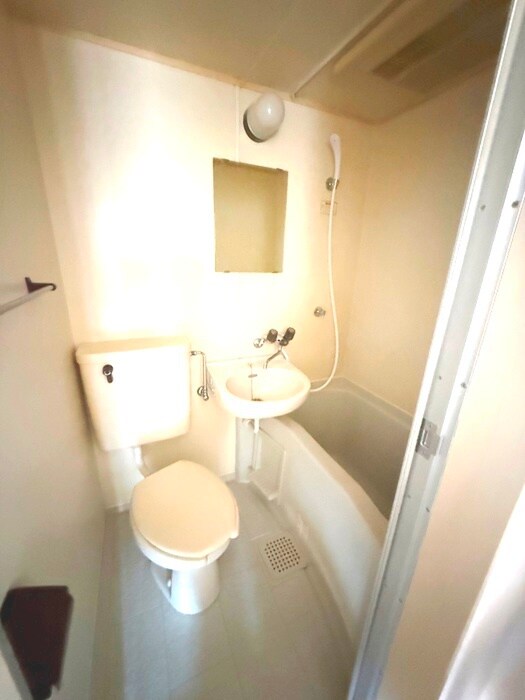 ウッドビレッジ旗の台のバス