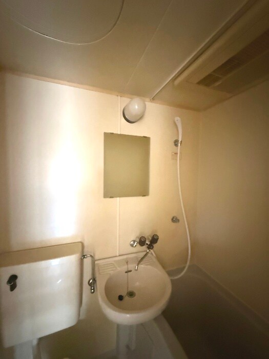 物件内観写真13　(洗面)