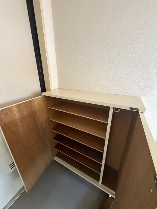 物件内観写真19　(靴箱)